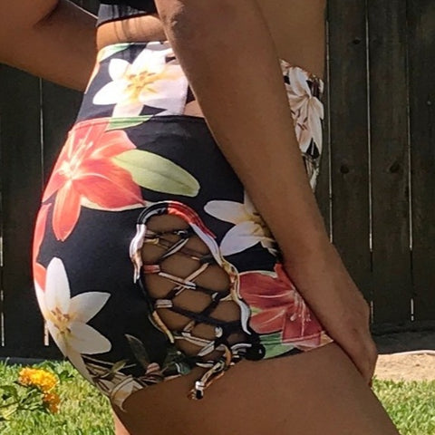 Hawaiian Flowers Shorts